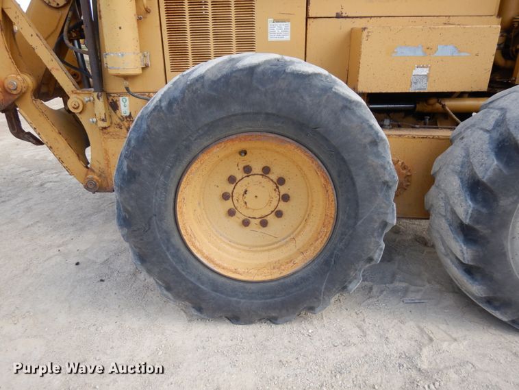 image for item GC9965 1996 Caterpillar 140H  motor grader