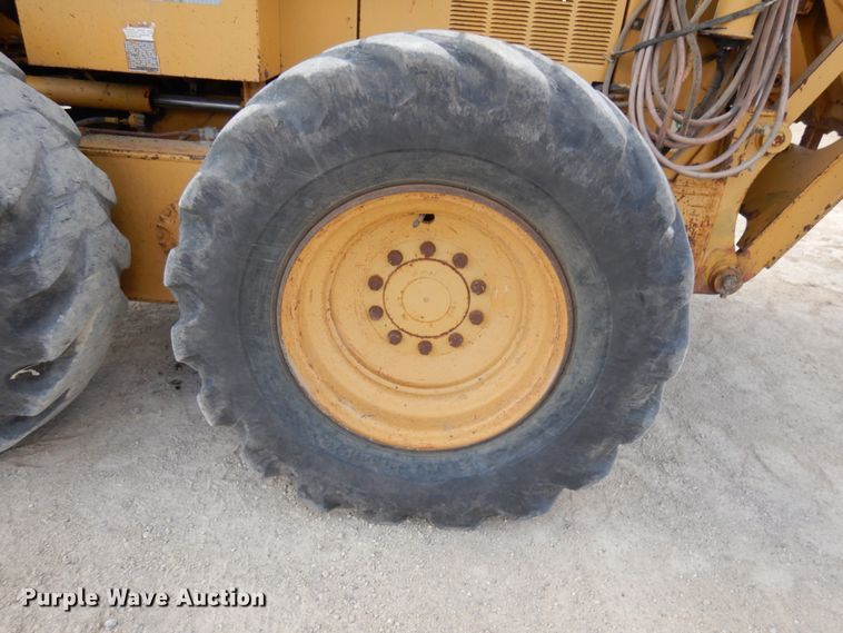 image for item GC9965 1996 Caterpillar 140H  motor grader