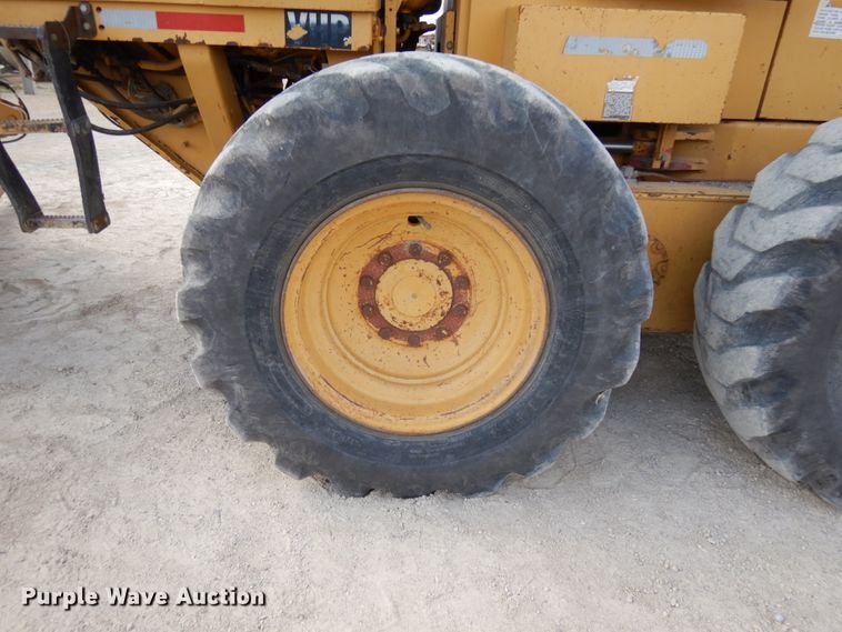 image for item GC9965 1996 Caterpillar 140H  motor grader