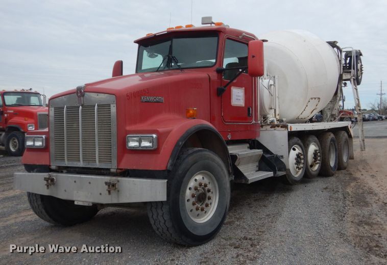 image for item HI9801 2003 Kenworth W900  ready mix