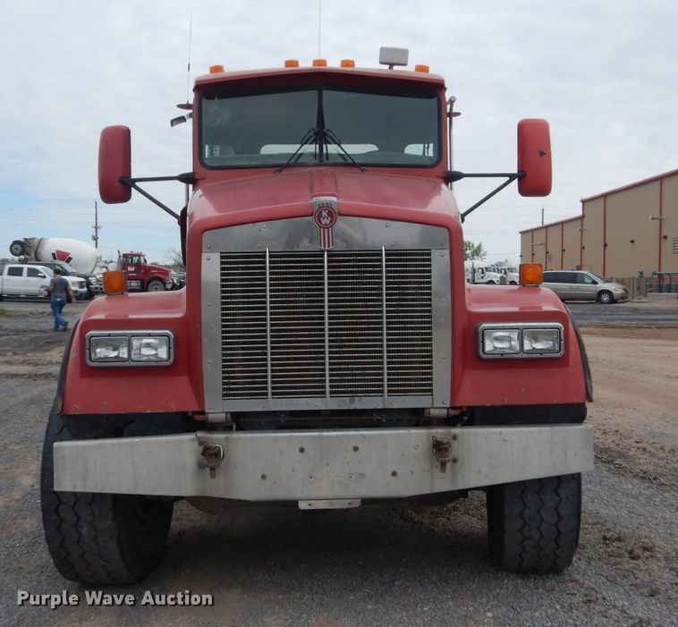 image for item HI9801 2003 Kenworth W900  ready mix