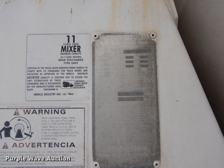 image for item HI9801 2003 Kenworth W900  ready mix