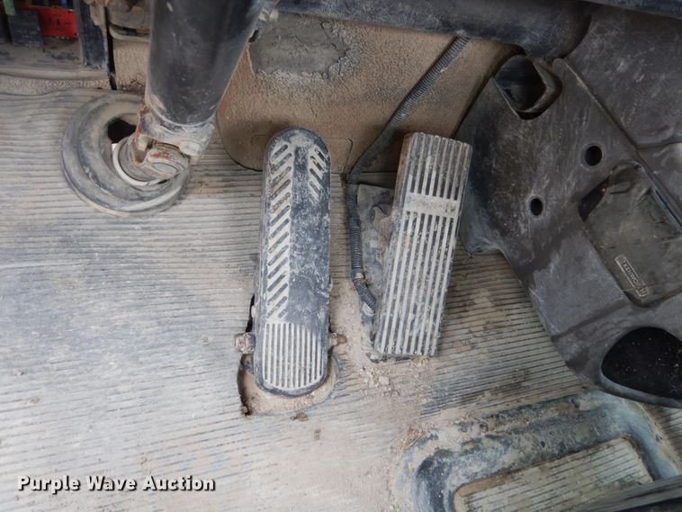 image for item HI9801 2003 Kenworth W900  ready mix