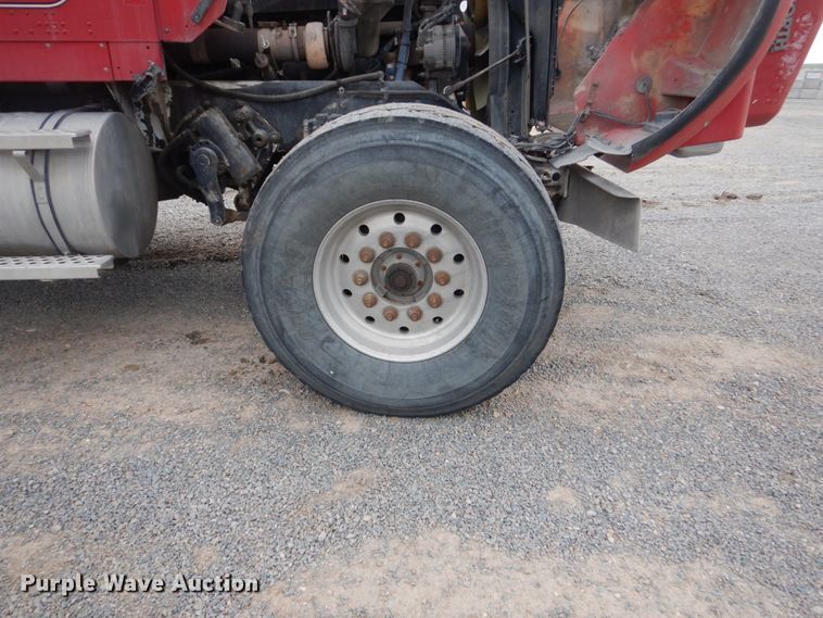 image for item HI9801 2003 Kenworth W900  ready mix