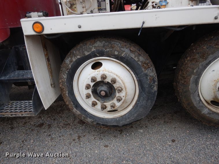 image for item HI9801 2003 Kenworth W900  ready mix