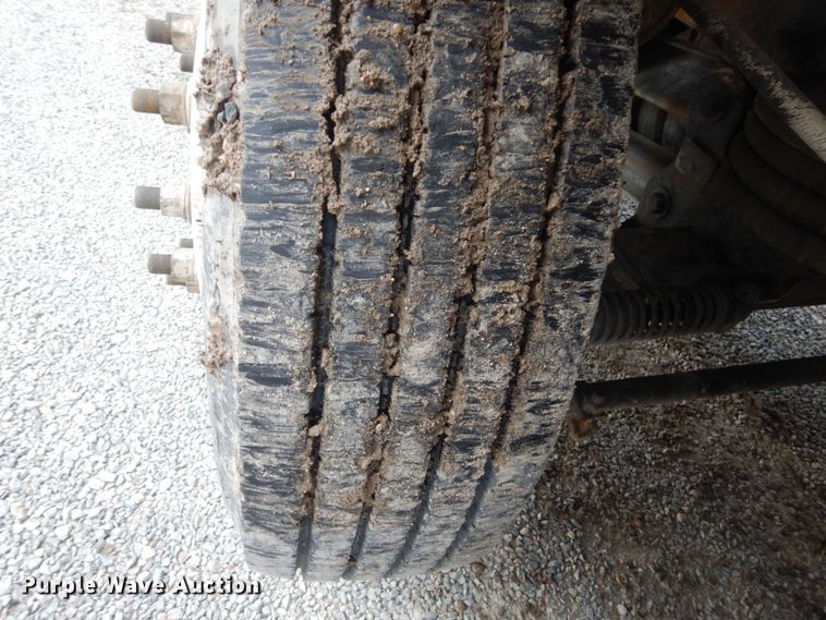 image for item HI9801 2003 Kenworth W900  ready mix