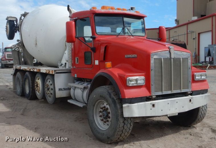 image for item HI9803 2000 Kenworth W900  ready mix