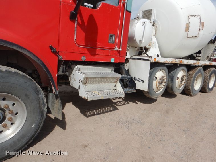 image for item HI9803 2000 Kenworth W900  ready mix
