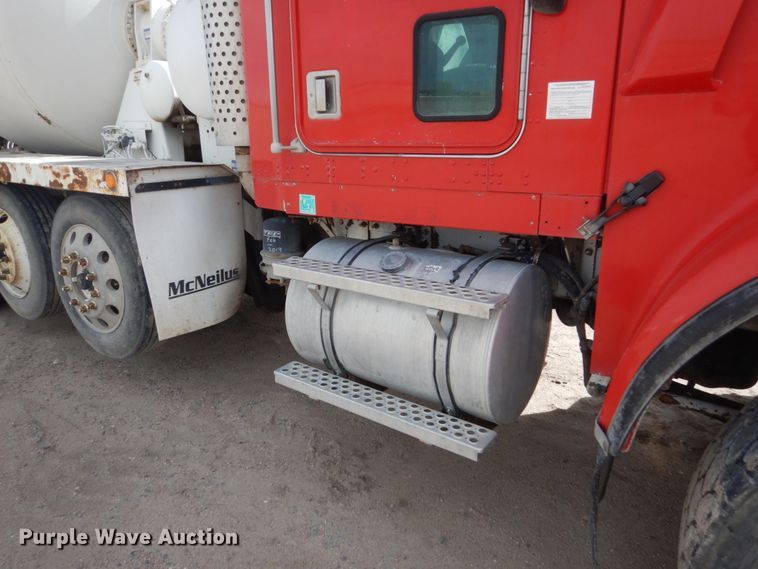 image for item HI9803 2000 Kenworth W900  ready mix