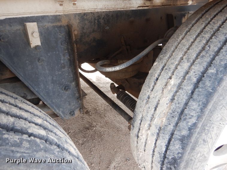 image for item HI9803 2000 Kenworth W900  ready mix