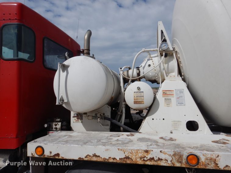 image for item HI9803 2000 Kenworth W900  ready mix