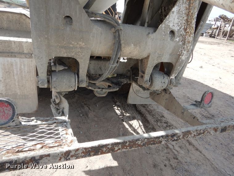 image for item HI9803 2000 Kenworth W900  ready mix