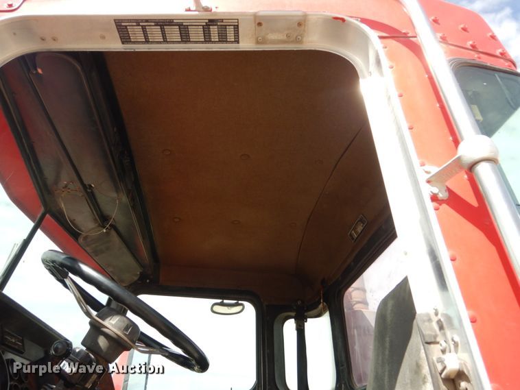 image for item HI9803 2000 Kenworth W900  ready mix