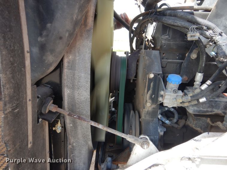 image for item HI9803 2000 Kenworth W900  ready mix