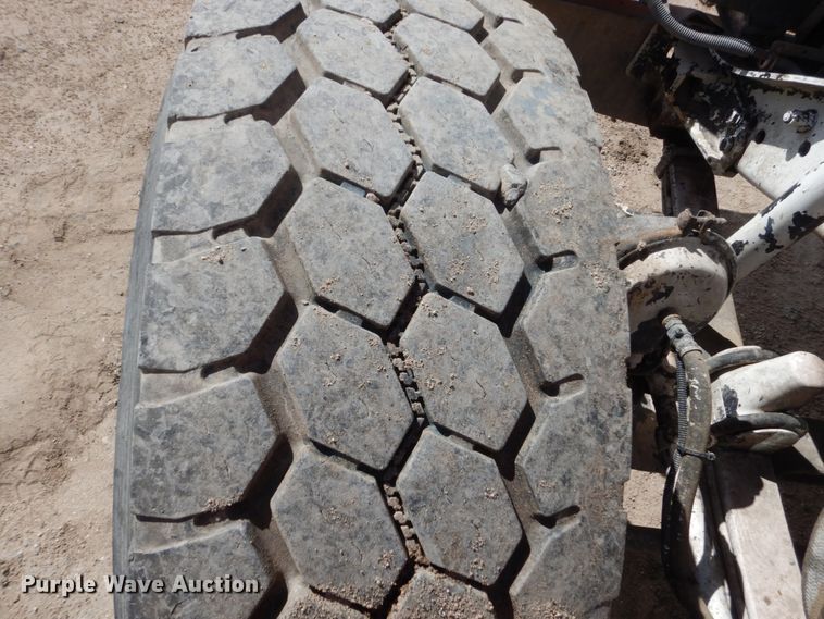 image for item HI9803 2000 Kenworth W900  ready mix