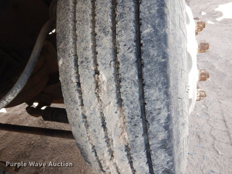 image for item HI9803 2000 Kenworth W900  ready mix