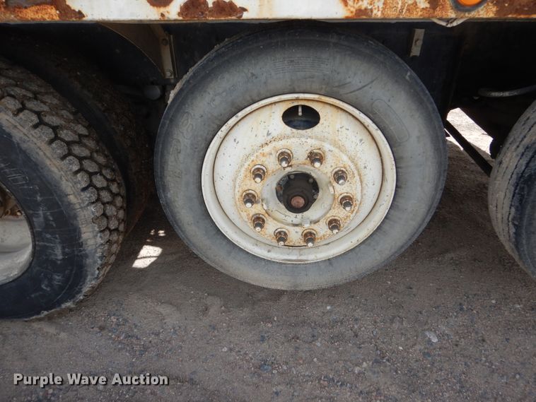 image for item HI9803 2000 Kenworth W900  ready mix