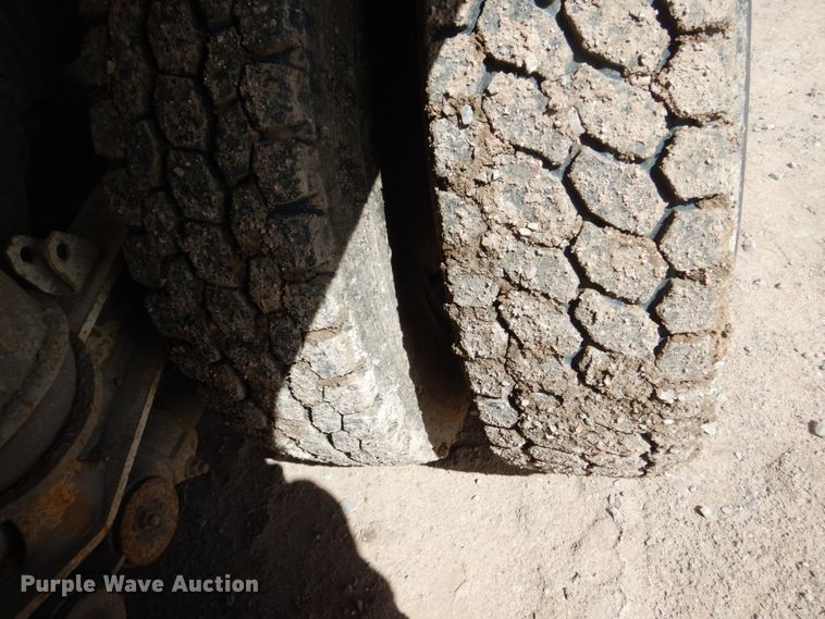 image for item HI9803 2000 Kenworth W900  ready mix