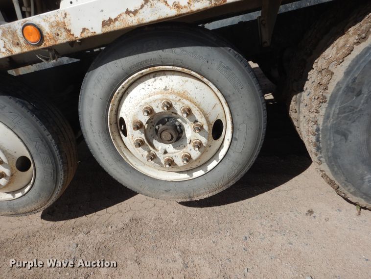 image for item HI9803 2000 Kenworth W900  ready mix