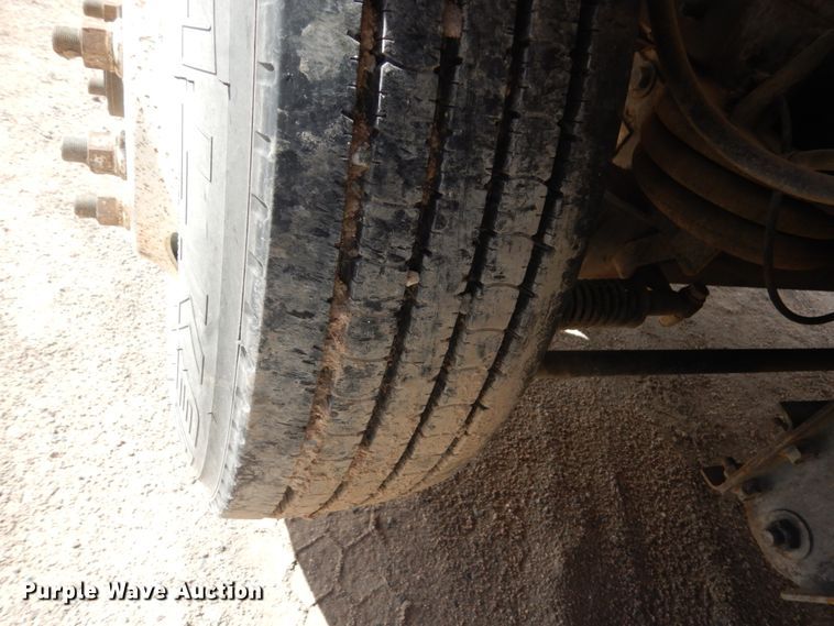 image for item HI9803 2000 Kenworth W900  ready mix