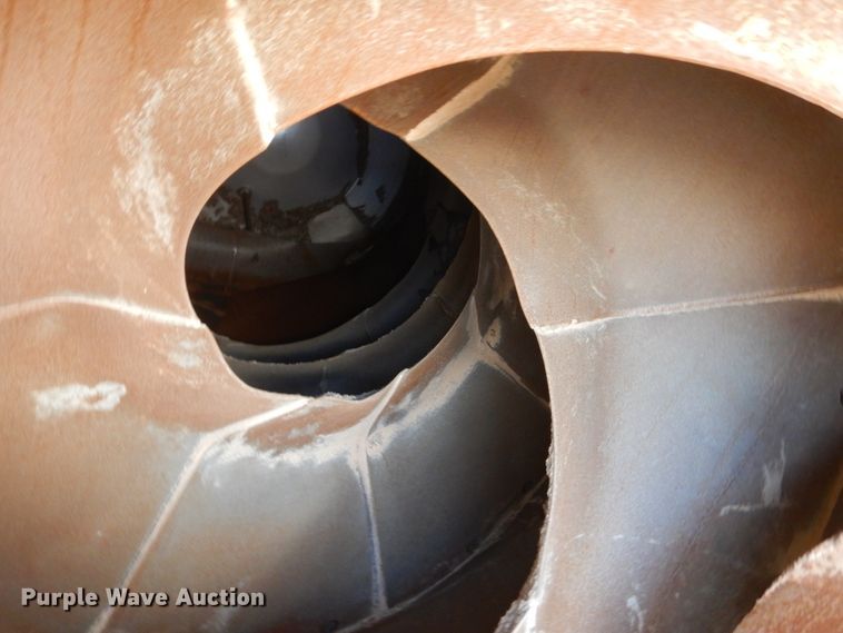 image for item HI9805 1999 Mack RD690S  ready mix