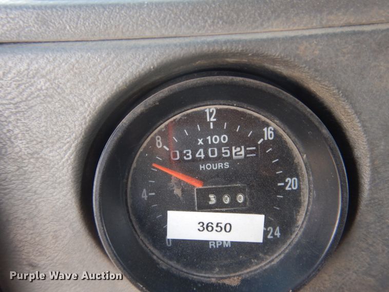 image for item HI9806 2001 Mack RB690S  ready mix truck