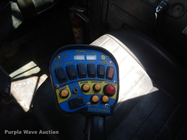 image for item HI9806 2001 Mack RB690S  ready mix truck