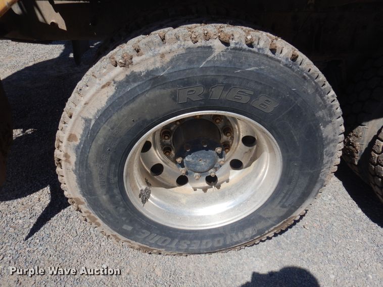 image for item HI9806 2001 Mack RB690S  ready mix truck