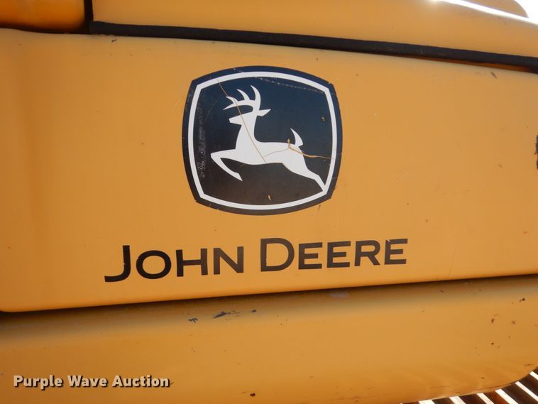 image for item HI9807 2006 John Deere 200C LC  excavator
