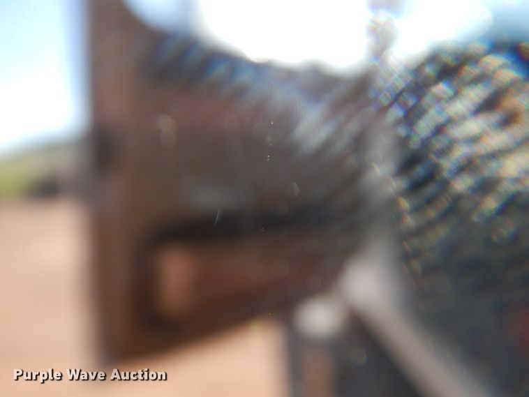 image for item HI9811 1984 International S2500  dump truck