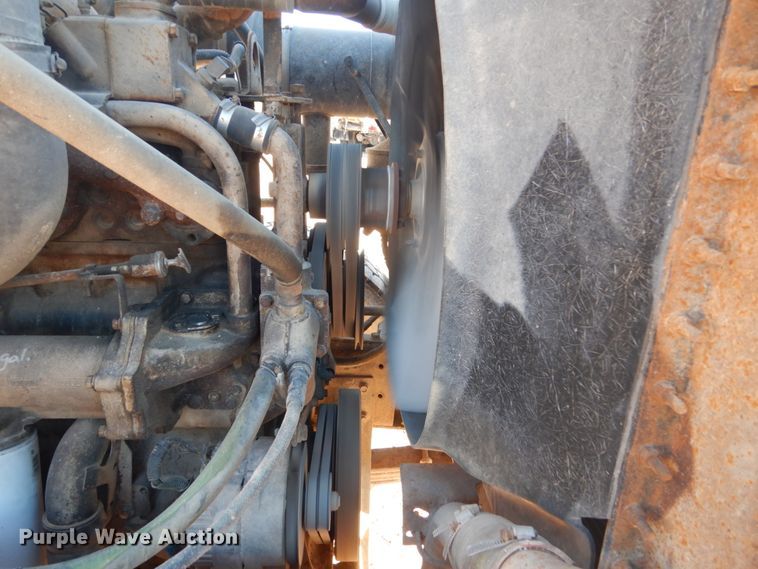 image for item HI9811 1984 International S2500  dump truck