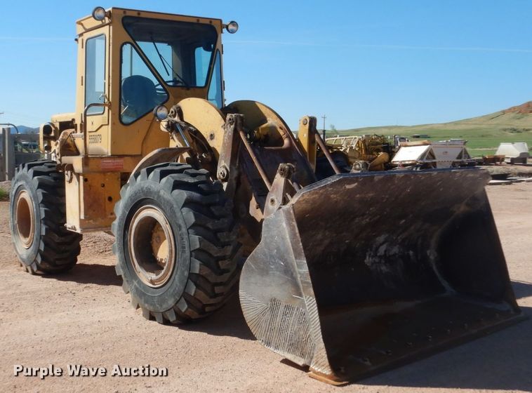 image for item HI9814 1980 Caterpillar 950  wheel loader