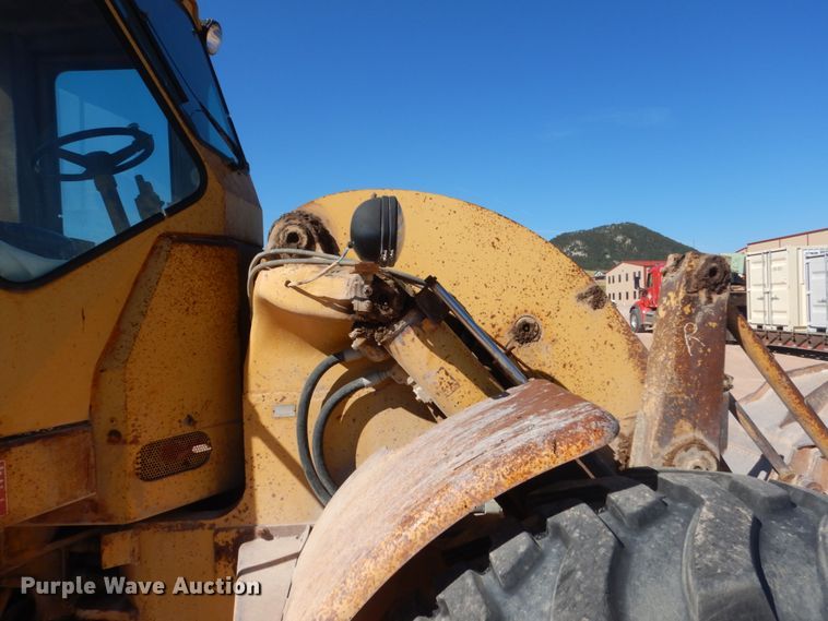image for item HI9814 1980 Caterpillar 950  wheel loader