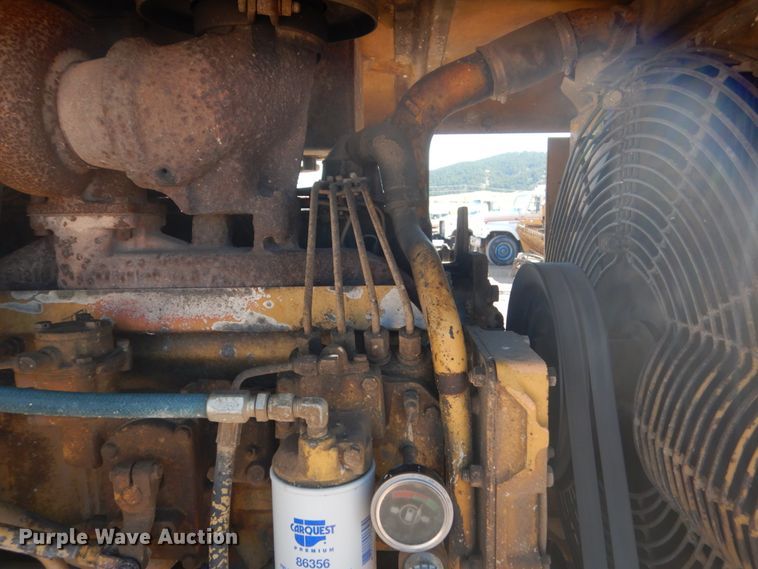 image for item HI9814 1980 Caterpillar 950  wheel loader