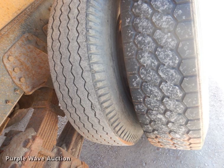 image for item HI9823 1977 Chevrolet C65  dump truck