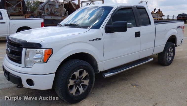 image for item IT9342 2013 Ford F150 STX  SuperCab pickup truck