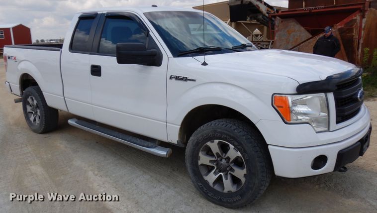 image for item IT9342 2013 Ford F150 STX  SuperCab pickup truck