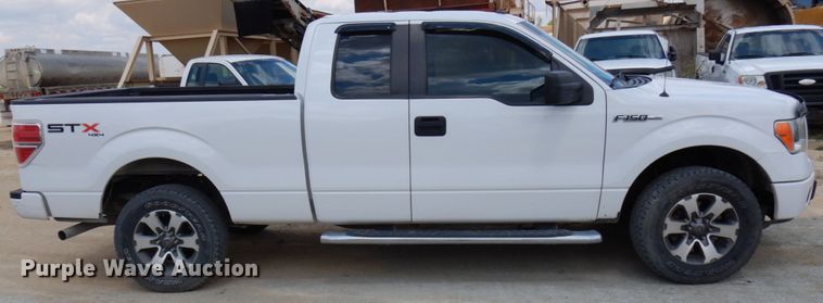 image for item IT9342 2013 Ford F150 STX  SuperCab pickup truck