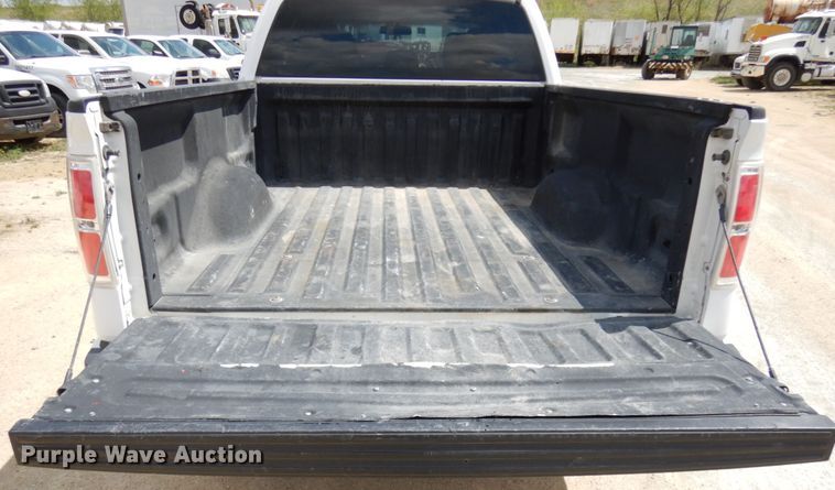 image for item IT9342 2013 Ford F150 STX  SuperCab pickup truck