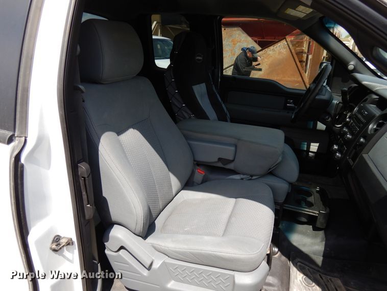 image for item IT9342 2013 Ford F150 STX  SuperCab pickup truck