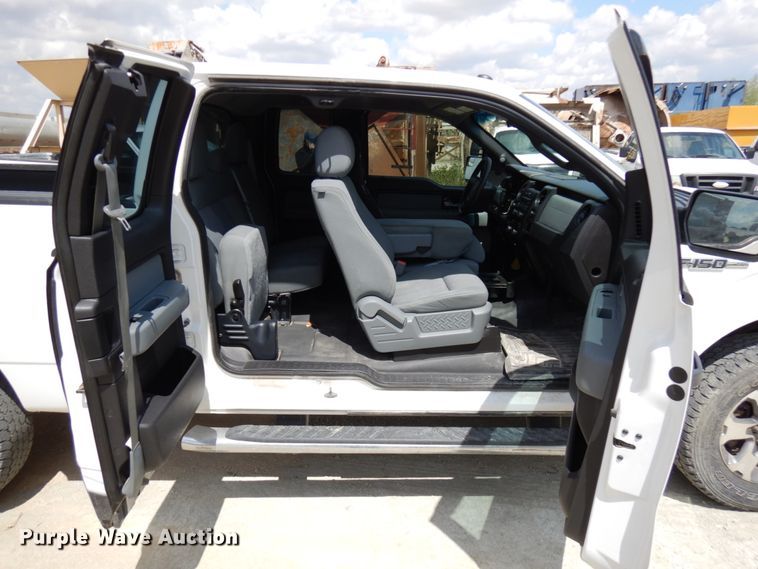 image for item IT9342 2013 Ford F150 STX  SuperCab pickup truck