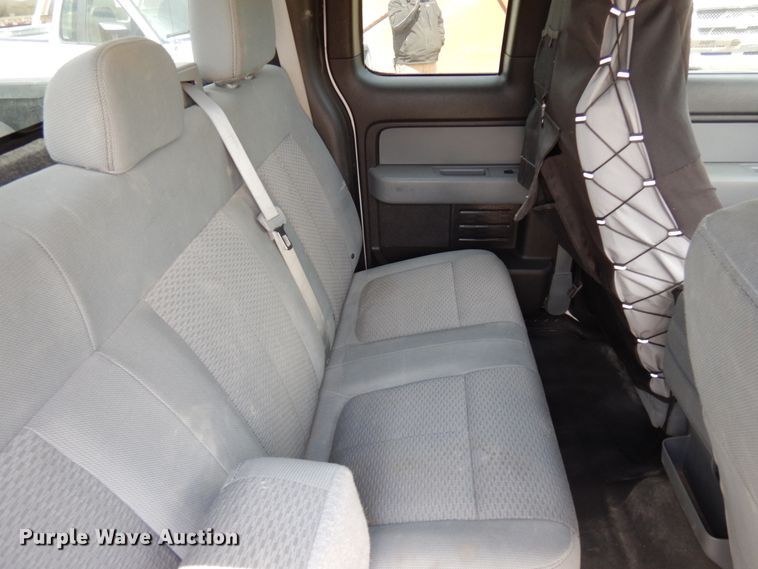 image for item IT9342 2013 Ford F150 STX  SuperCab pickup truck