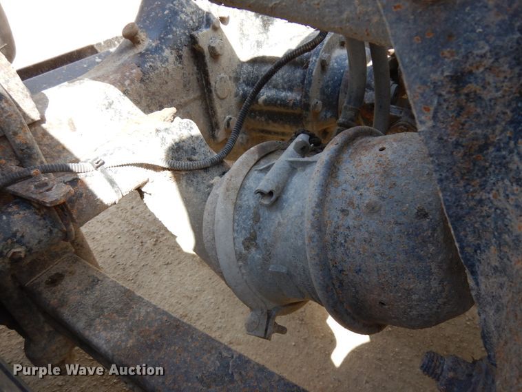 image for item IT9343 2007 Freightliner Columbia  semi truck