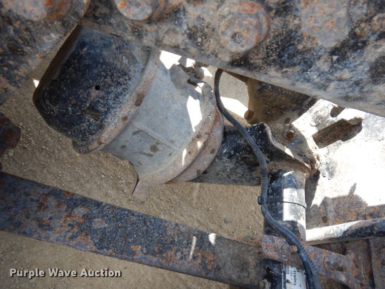 image for item IT9343 2007 Freightliner Columbia  semi truck