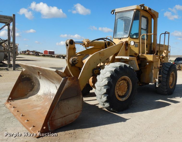 image for item IT9352 1984 Caterpillar 950B  wheel loader