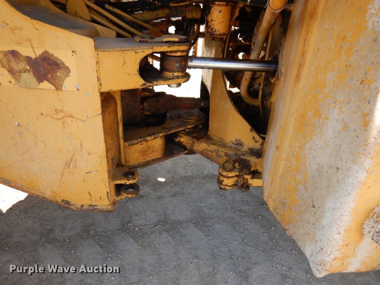 image for item IT9352 1984 Caterpillar 950B  wheel loader