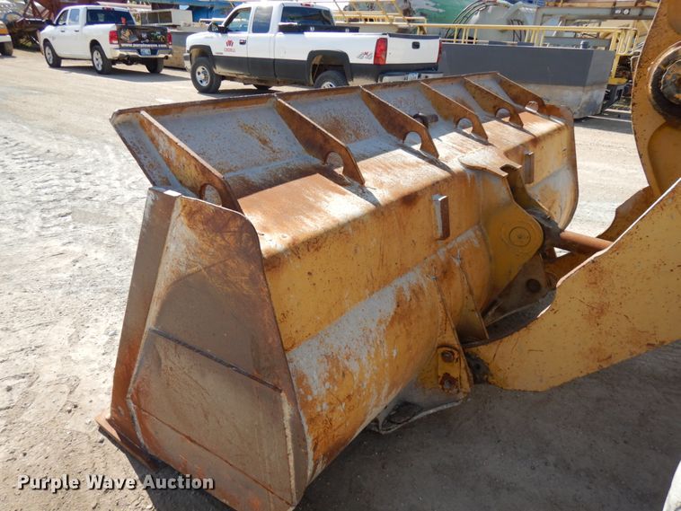 image for item IT9352 1984 Caterpillar 950B  wheel loader