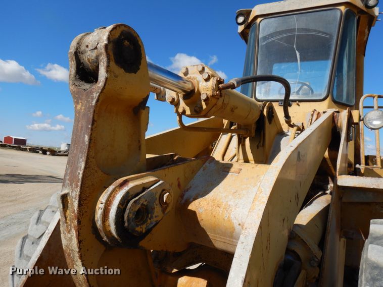 image for item IT9352 1984 Caterpillar 950B  wheel loader