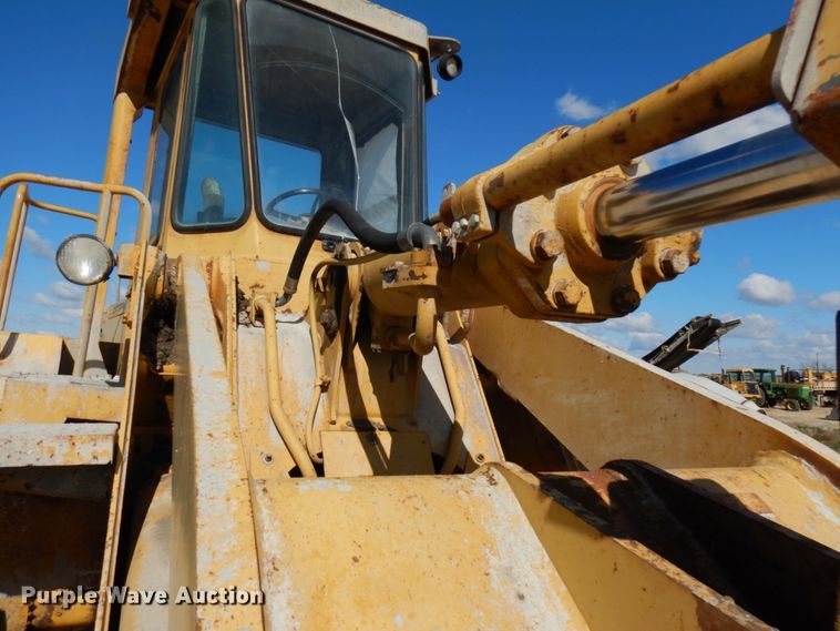 image for item IT9352 1984 Caterpillar 950B  wheel loader
