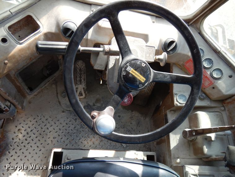 image for item IT9352 1984 Caterpillar 950B  wheel loader